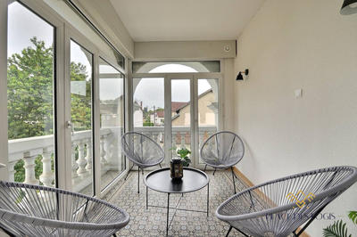 Appartement - 77 m² - 4 pièces