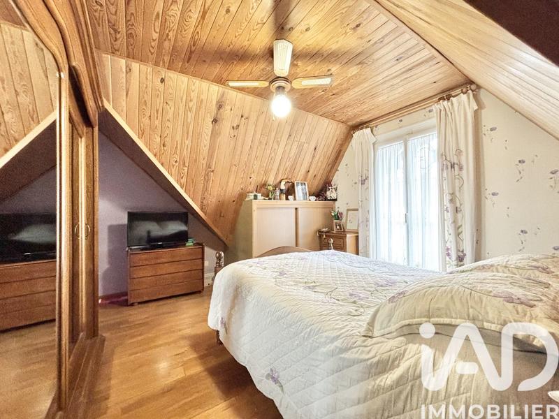 Maison - 92 m² - 5 pièces