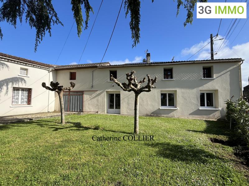 Maison en pierre - 213 m² - 9 pièces