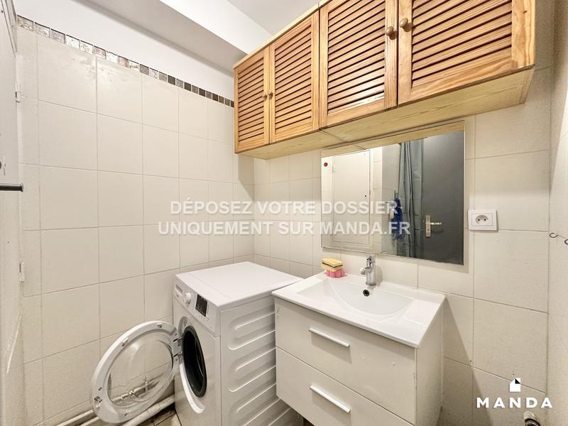 Chambre - 10 m² - 4 pièces