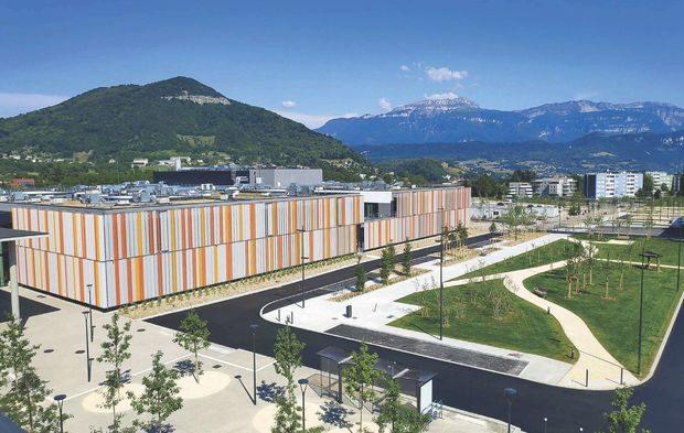 Local d'activités - 568 m²