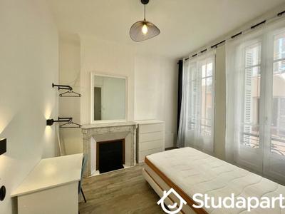 Chambre - 18 m² - 1 pièce