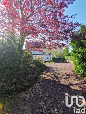 Maison - 217 m² - 8 pièces