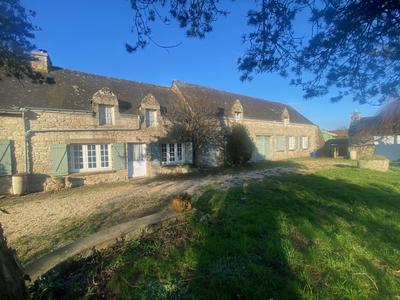 Maison ancienne - 222 m² - 7 pièces