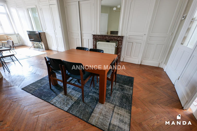 Appartement - 75 m² - 2 pièces