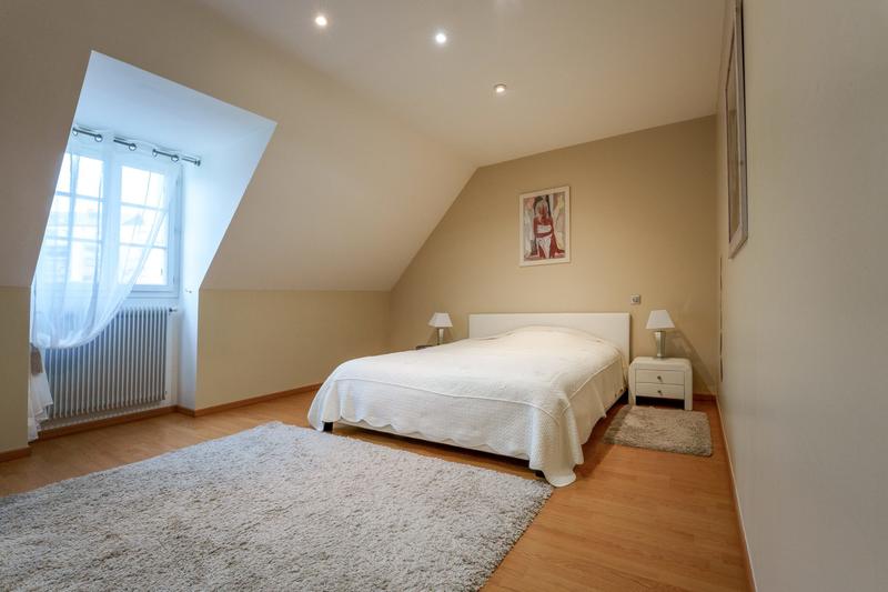 Maison traditionnelle - 144 m² - 6 pièces