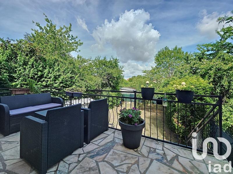 Maison - 108 m² - 6 pièces