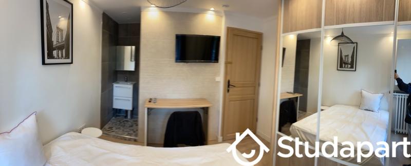 Chambre - 9 m² - 1 pièce