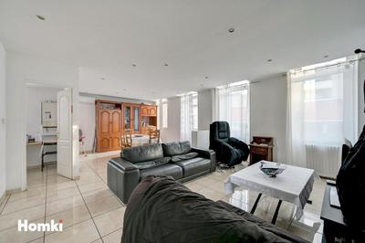 Appartement - 110 m² - 5 pièces