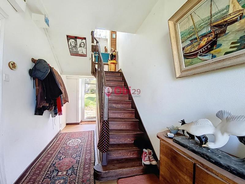 Maison - 220 m² - 12 pièces