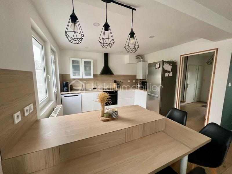 Maison - 87 m² - 5 pièces