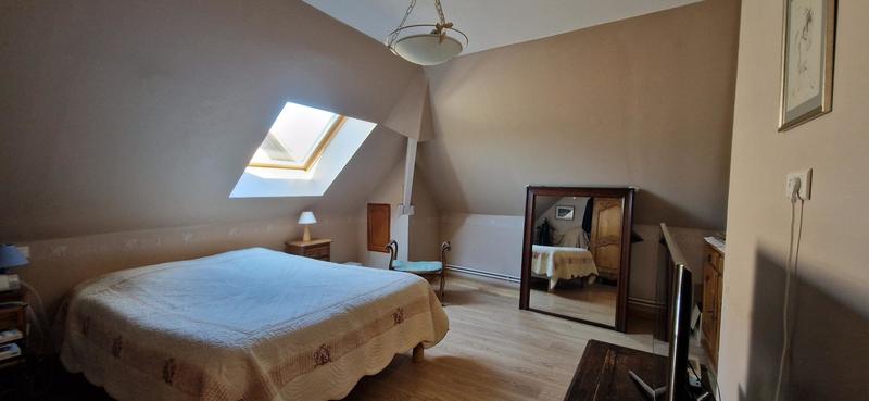 Maison - 200 m² - 6 pièces