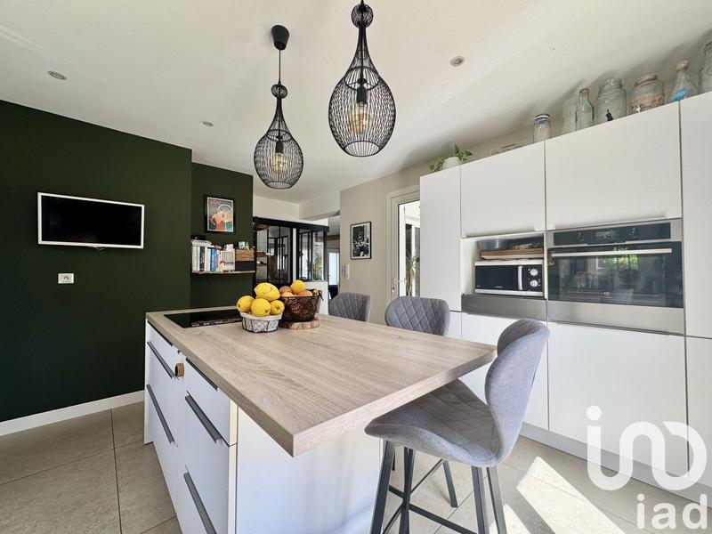 Maison - 163 m² - 5 pièces