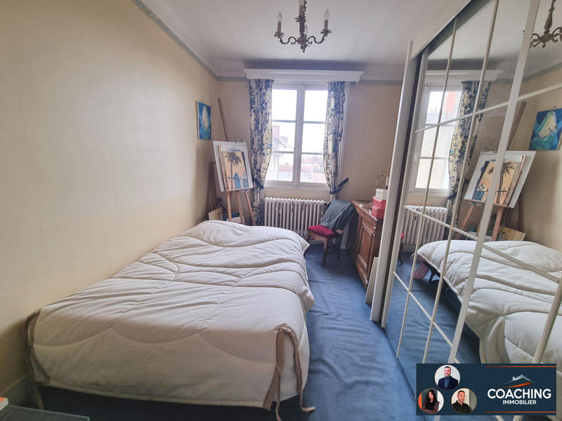 Appartement - 98 m² - 5 pièces