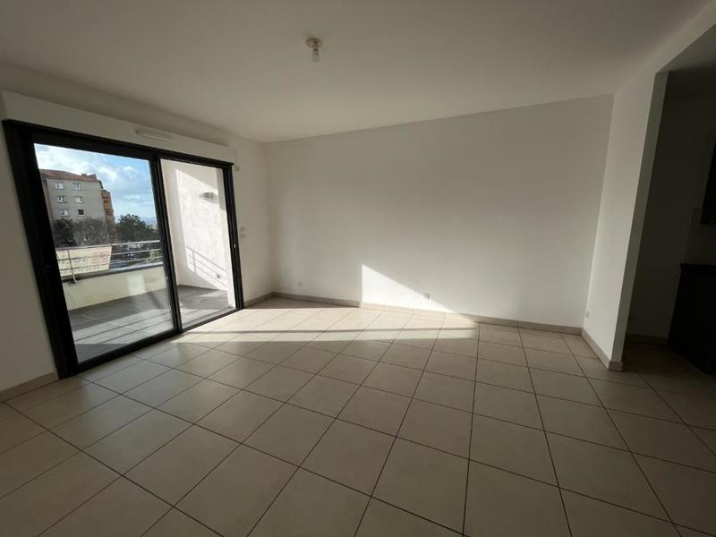 Appartement - 48 m² - 2 pièces