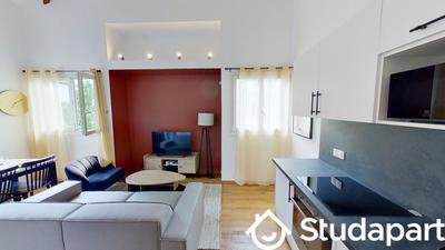 Chambre - 11 m² - 1 pièce