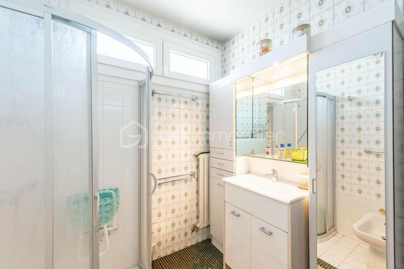 Appartement - 82 m² - 3 pièces