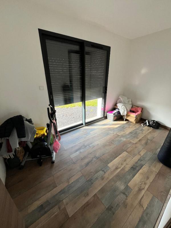 Maison - 195 m² - 9 pièces