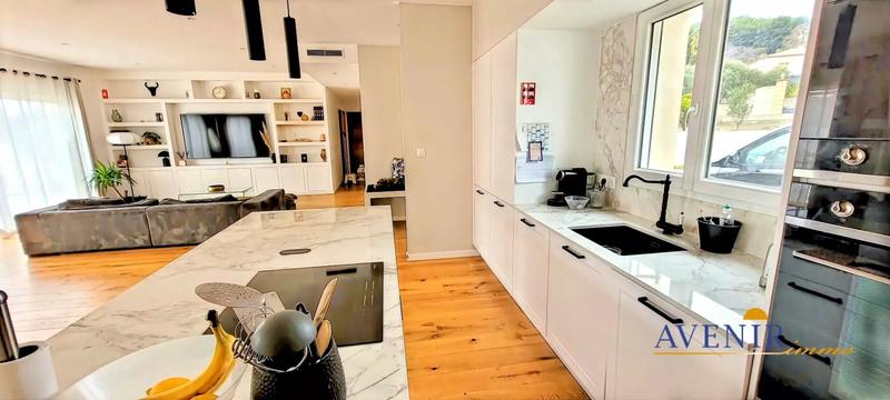 Maison - 115 m² - 5 pièces