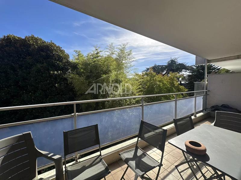 Appartement - 150 m² - 5 pièces