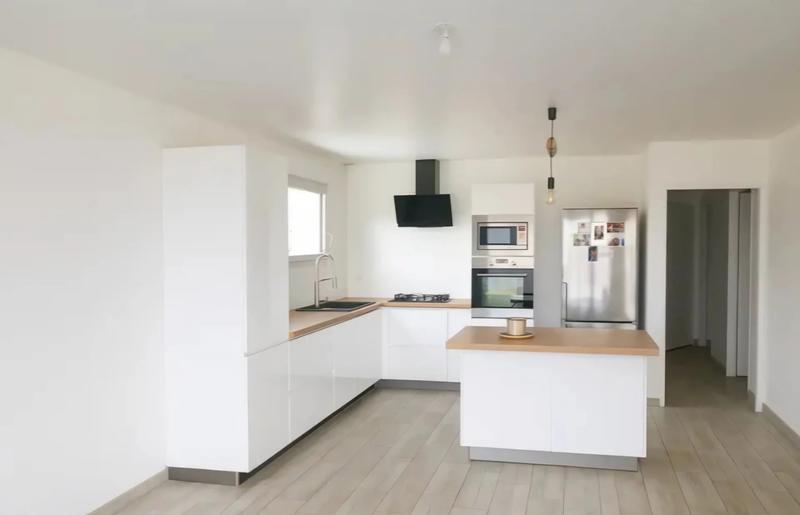Maison - 102 m² - 4 pièces