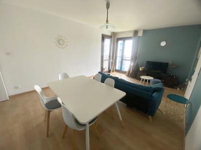 Appartement - 75 m² - 4 pièces
