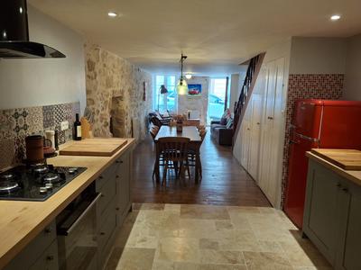 Maison traditionnelle - 110 m² - 4 pièces