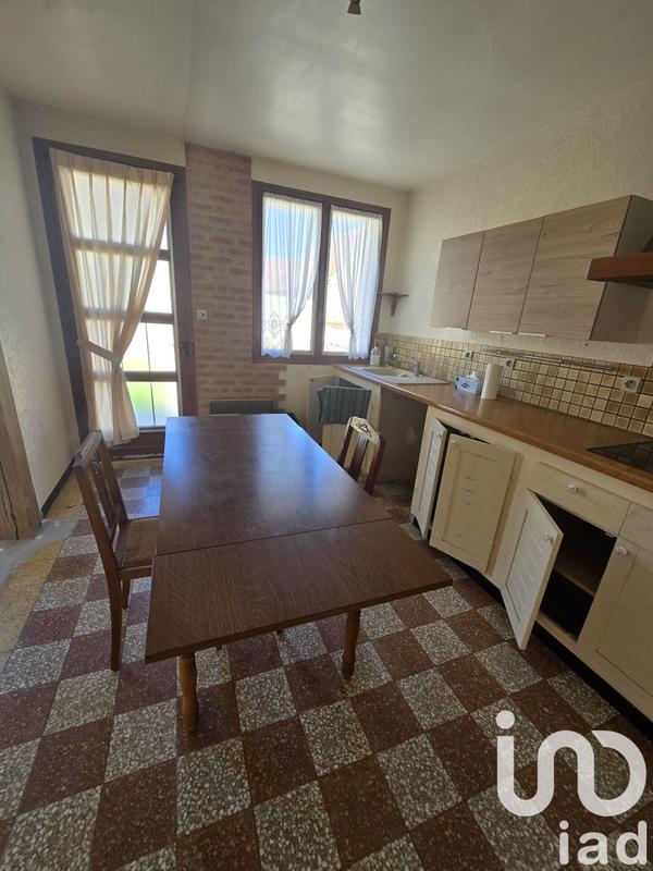 Maison - 80 m² - 5 pièces