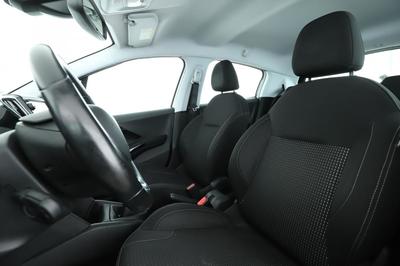 Peugeot 208 1.2 PureTech Allure 5p 110 ch