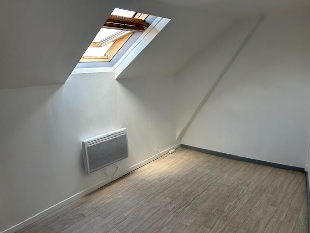 Maison - 77 m² - 6 pièces