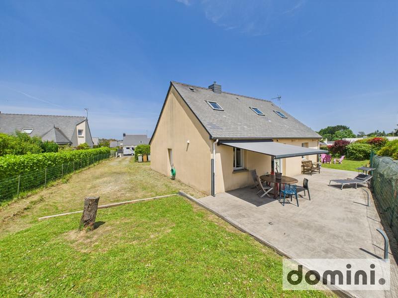 Maison - 96 m² - 5 pièces