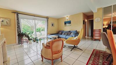 Maison - 147 m² - 6 pièces