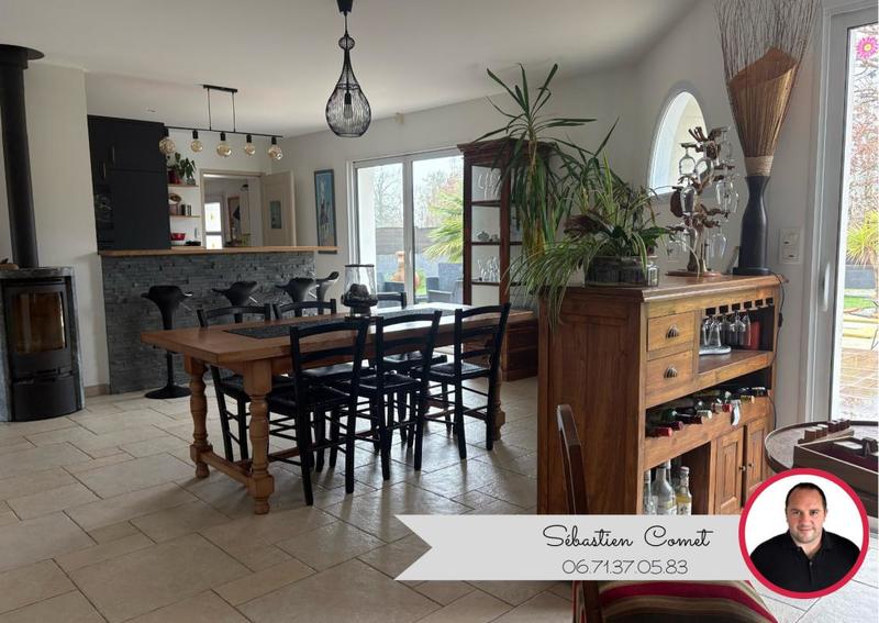 Maison - 128 m² - 6 pièces