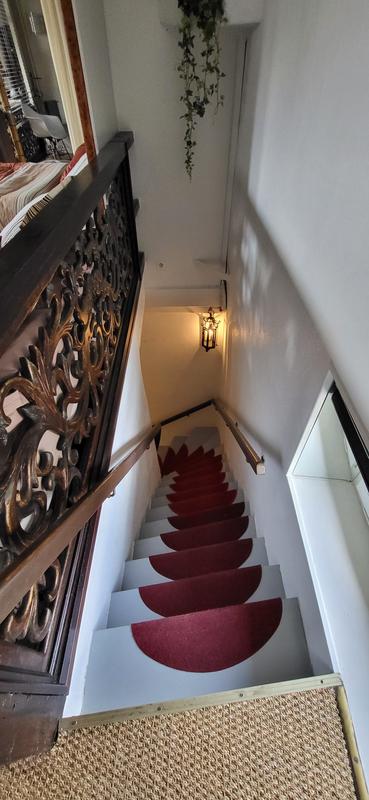 Maison - 200 m² - 8 pièces