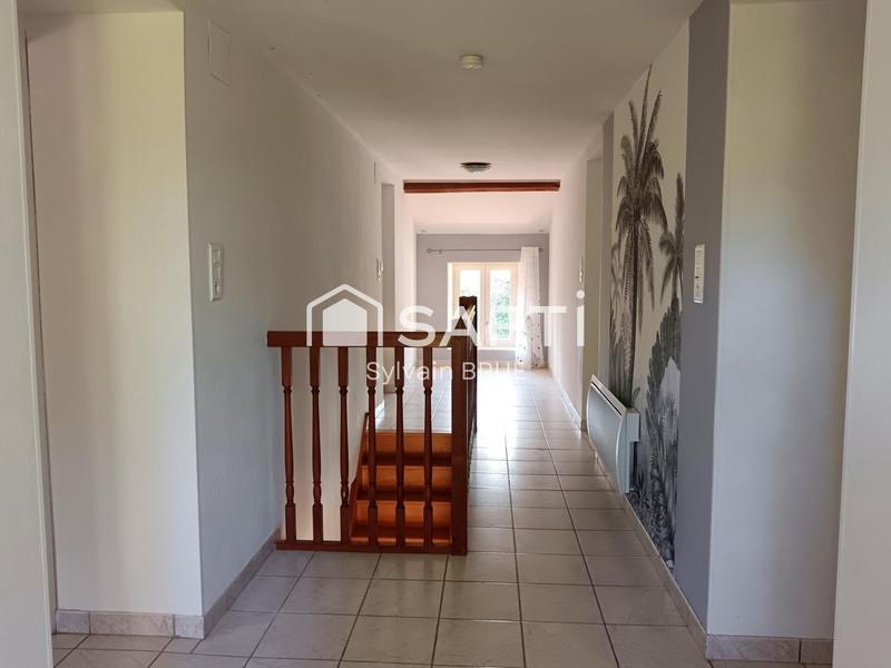 Maison - 187 m² - 7 pièces