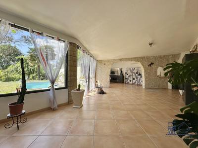 Maison ancienne - 272 m² - 9 pièces