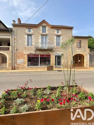 Maison de village - 140 m² - 6 pièces