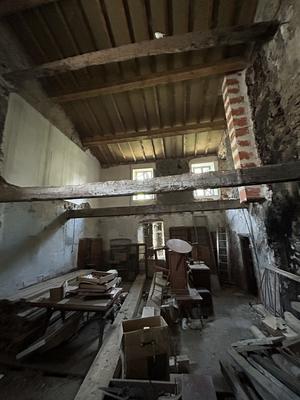 Maison - 300 m² - 5 pièces