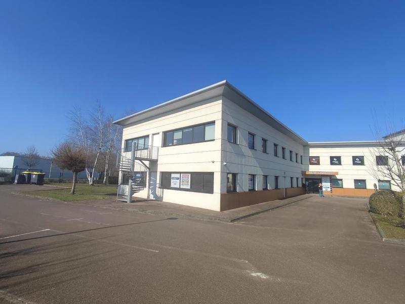 Bureau - 75 m² - 3 pièces