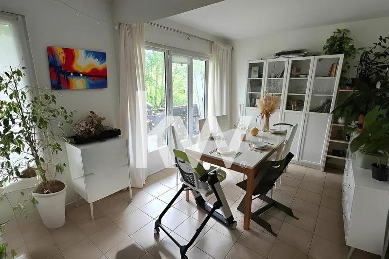 Appartement - 79 m² - 4 pièces
