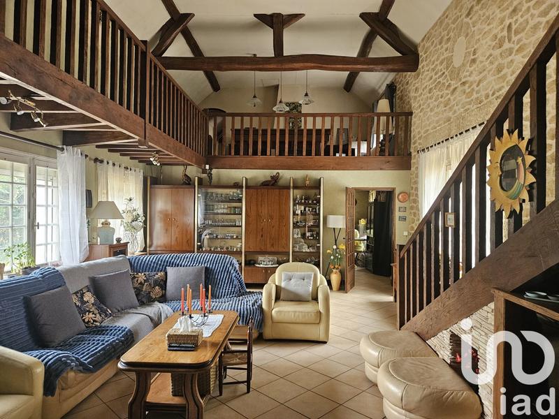 Maison - 381 m² - 11 pièces