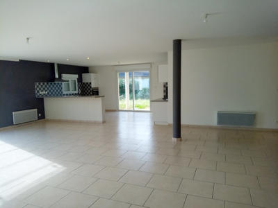 Maison - 165 m² - 5 pièces