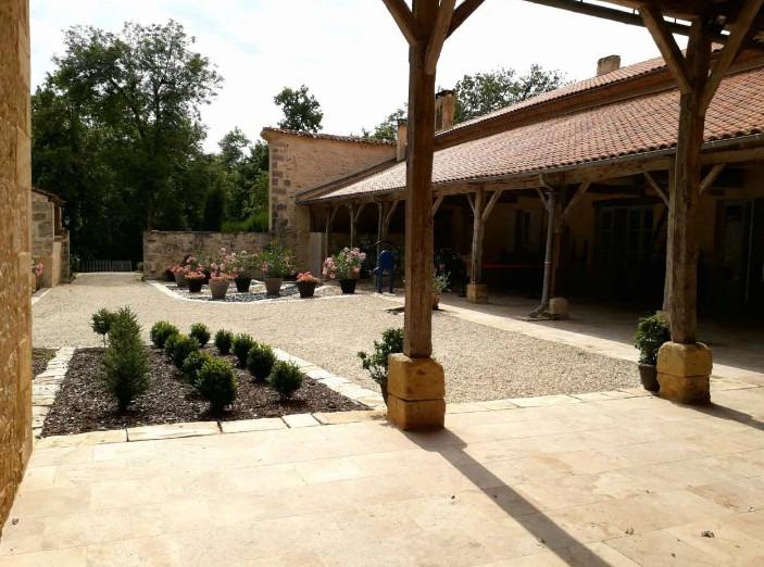 Manoir - 1 000 m² - 19 pièces