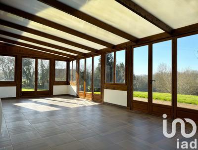 Maison - 180 m² - 6 pièces