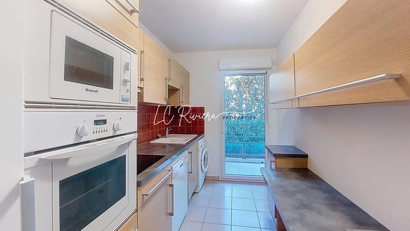 Appartement - 70 m² - 3 pièces