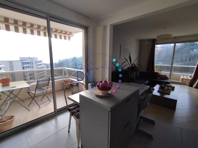 Appartement - 88 m² - 4 pièces