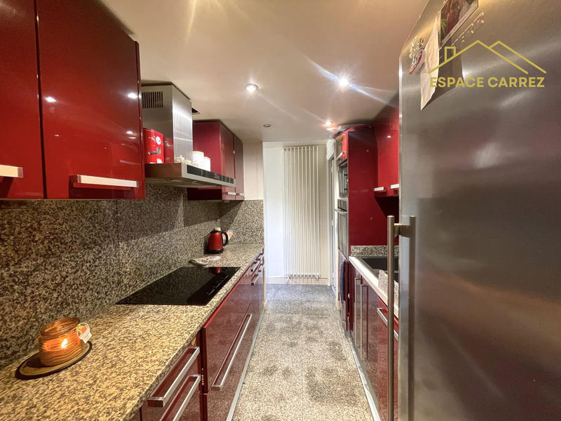 Maison - 200 m² - 5 pièces