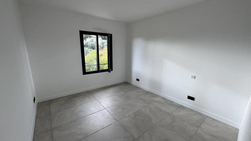 Villa - 140 m² - 6 pièces