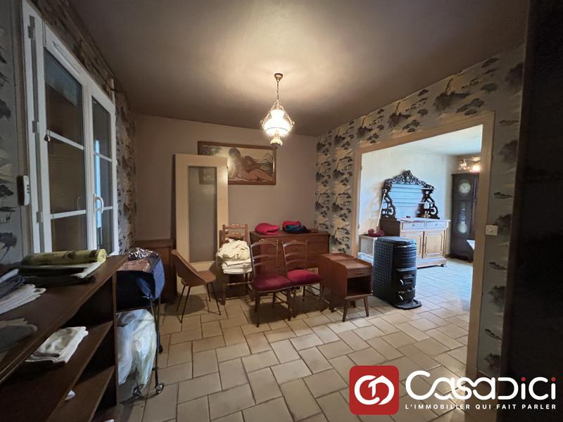 Maison - 94 m² - 5 pièces