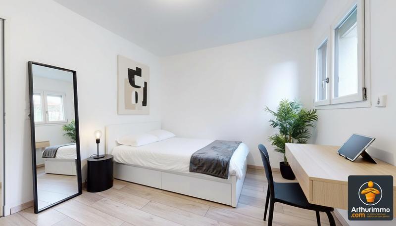 Appartement - 102 m² - 4 pièces